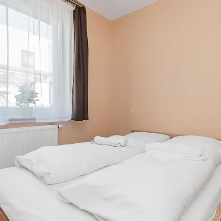 Apartment Sun & Snow Bursztynowe Osiedle - Otoczone Lasem, Plac Zabaw